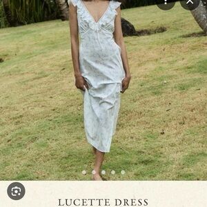 Doen Lucette Light Blue Floral Midi Dress